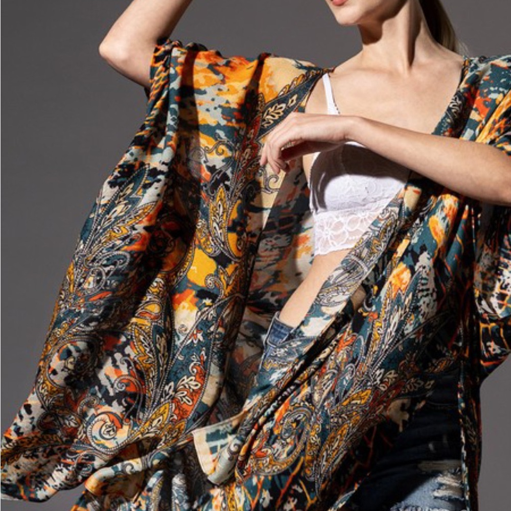 NWT VARIETY AVAILABLE kimono-bohemian layer-flowy beach cover-style 100%
viscose - Picture 1 of 3